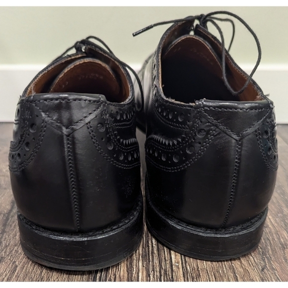 Allen Edmonds Rogue Black Cap Toed Shoes Size 11 main image 4